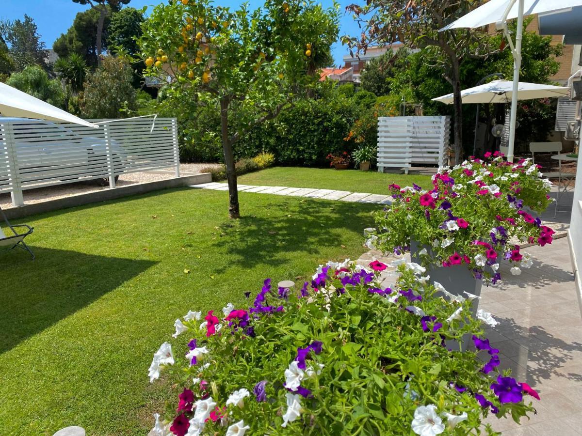 Casa Mar - B&B - Terracina Eksteriør billede